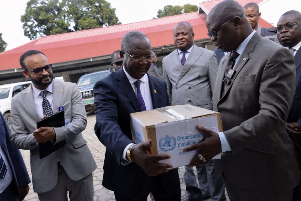 WHO Arms Congo-B ERs With Life-Saving Gear