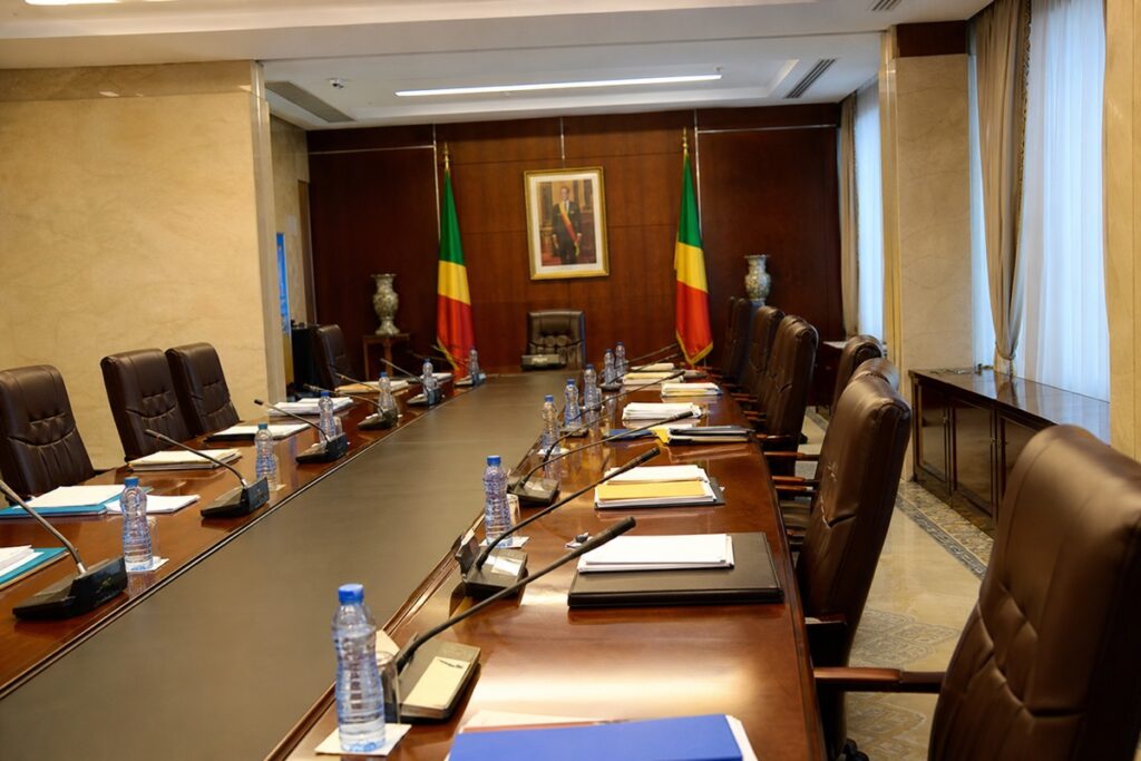 Makosso Steers Congo’s Caretaker Government